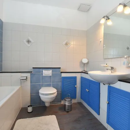 Apartment Quaint In Near Sea
